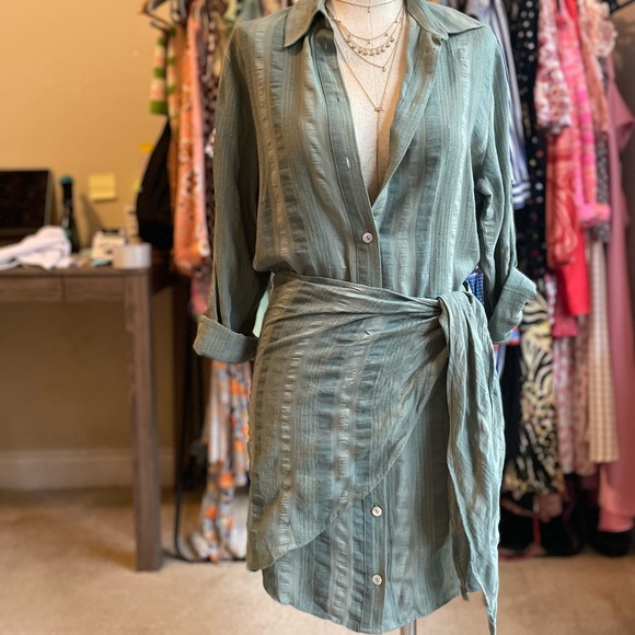 Zara Dresses & Skirts - Zara Wrap Cotton Dress